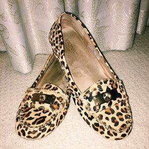 Vionic Cheetah print women’s loafers 9.5